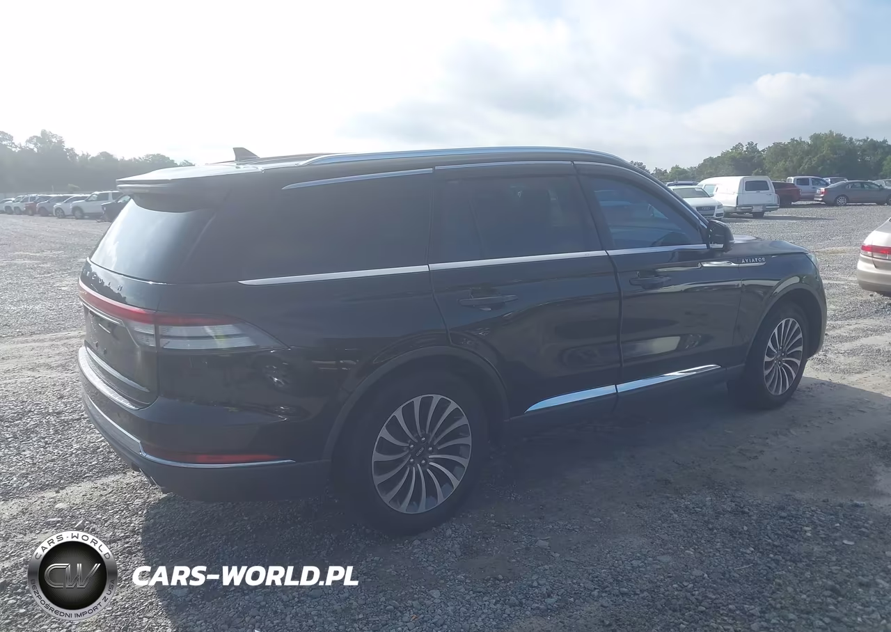 2021 Lincoln Aviator Reserve VIN:5LM5J7XC8MGL01682 - 4