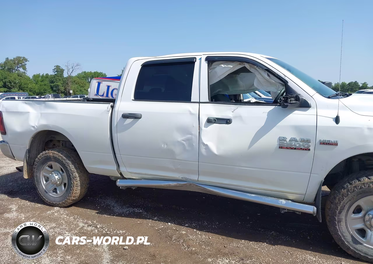 2017 Ram 2500 Tradesman 4X4 6'4 Box VIN:3C6UR5CJ3HG579055 - 6