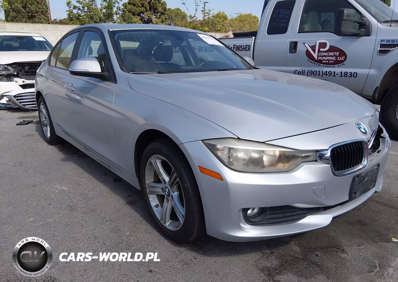 2015 BMW 320I – zdjęcie 1 z 17