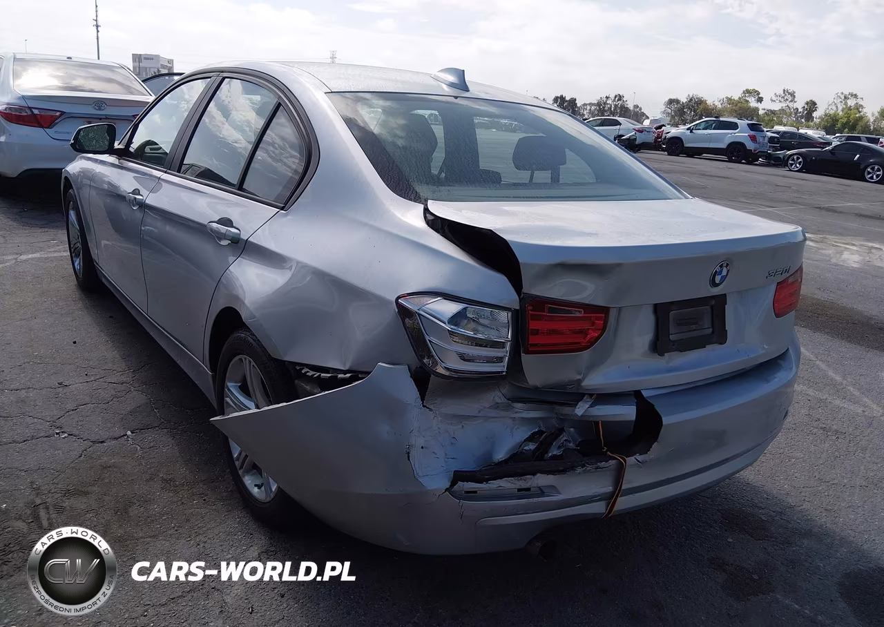 2015 BMW 320I VIN:WBA3B1G52FNT04860 - 3