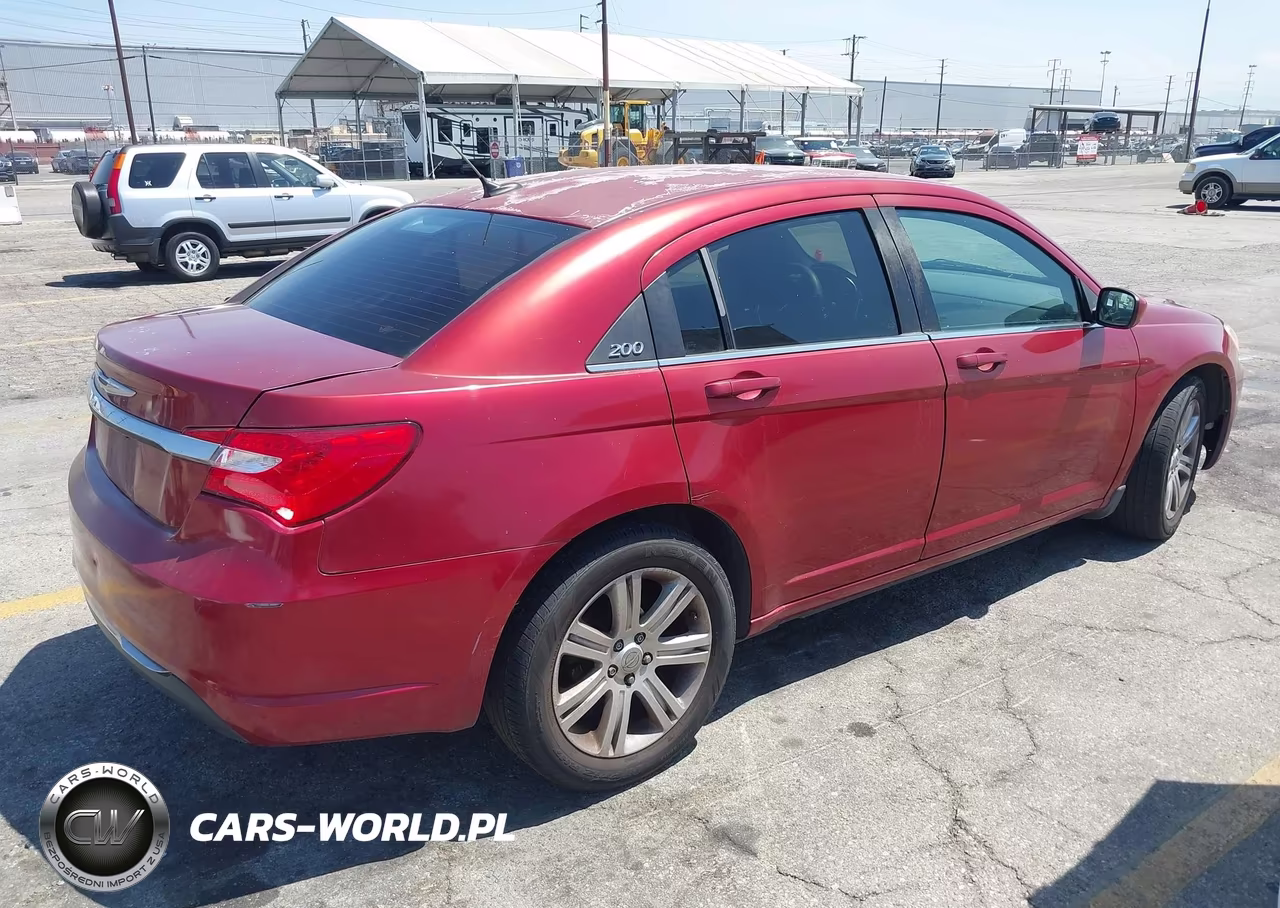2013 Chrysler 200 Lx VIN:1C3CCBAB3DN762784 - 4