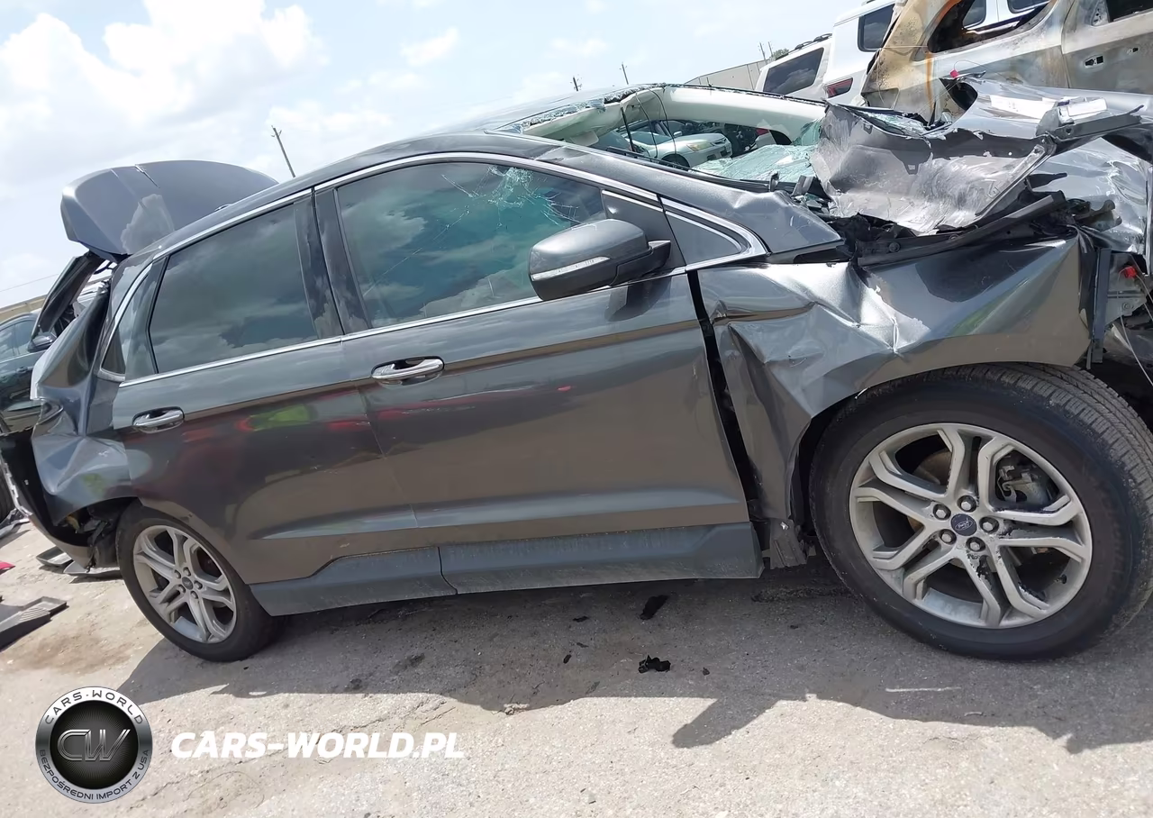 2017 Ford Edge Titanium VIN:2FMPK3K96HBB75560 - 12
