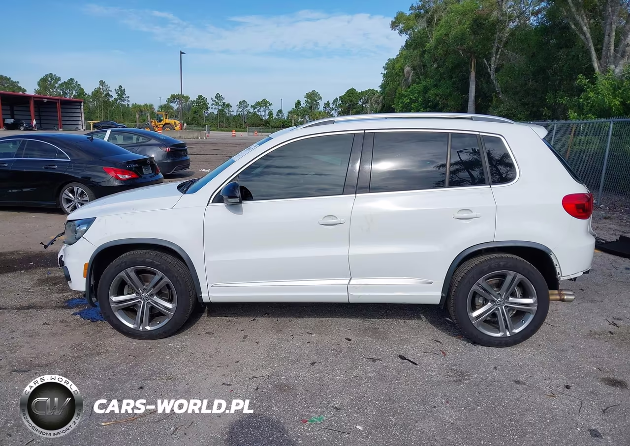 2017 Volkswagen Tiguan 2.0T Sport VIN:WVGTV7AX5HK013664 - 15