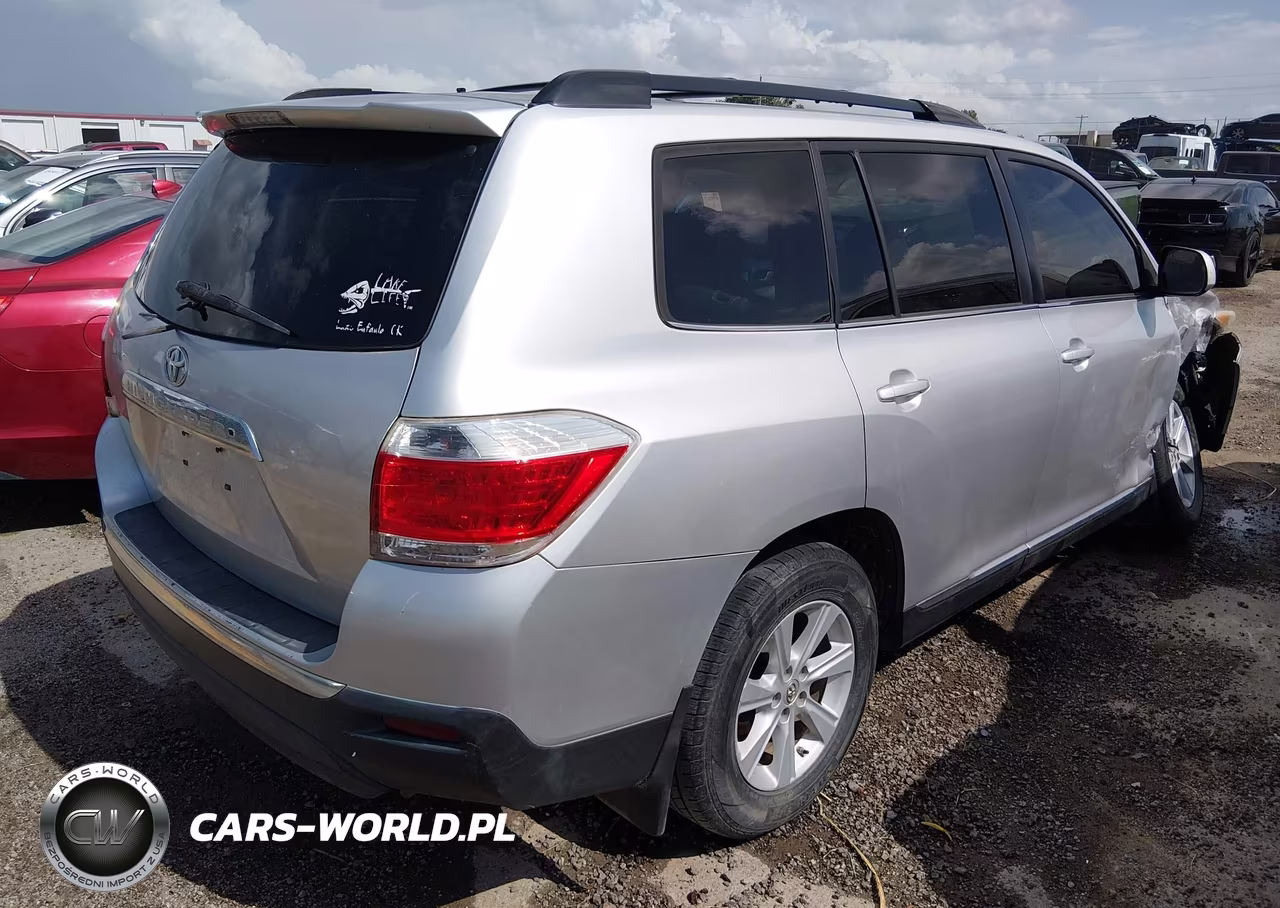 2013 Toyota Highlander Se V6 VIN:5TDZK3EH7DS122438 - 4