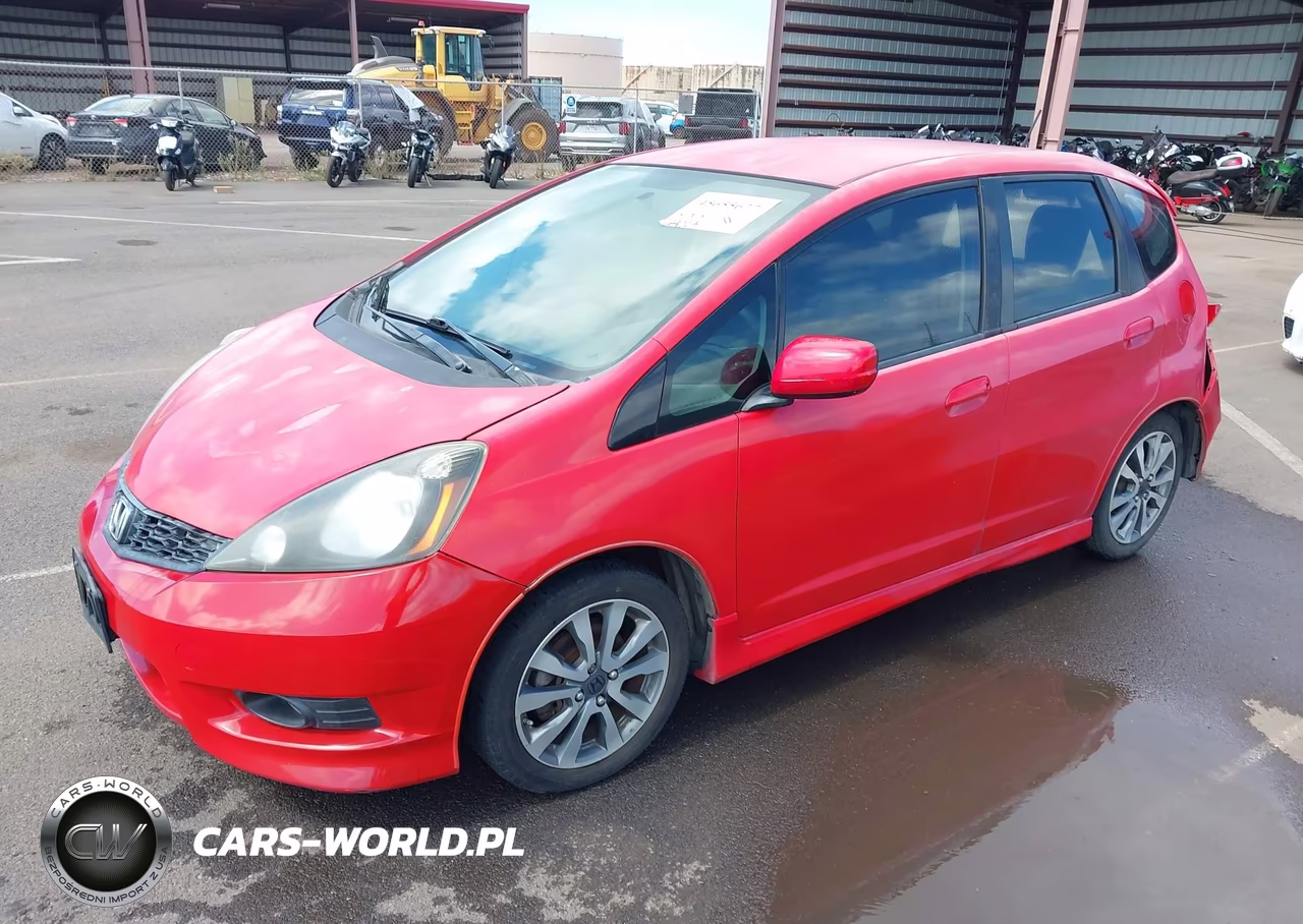 2013 Honda Fit Sport VIN:JHMGE8H5XDC050941 - 2