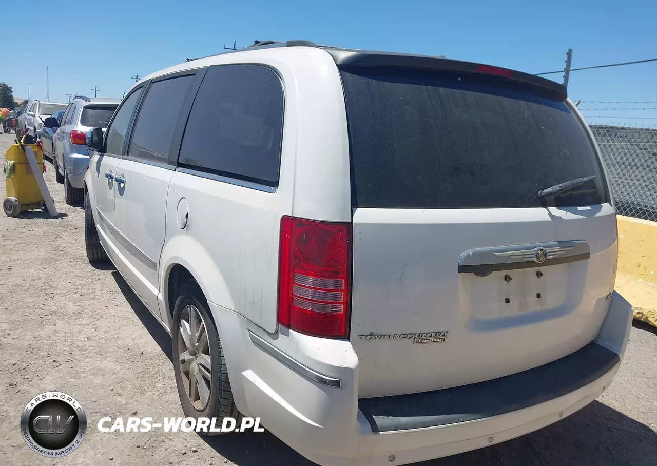 2008 Chrysler Town & Country Limited VIN:2A8HR64XX8R822933 - 3
