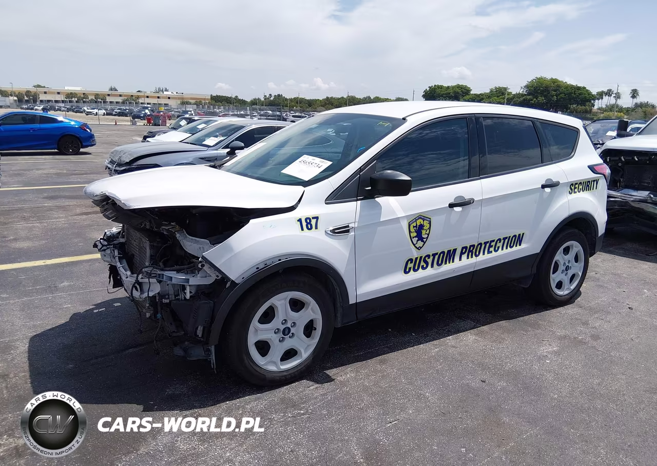 2018 Ford Escape S VIN:1FMCU0F70JUC12246 - 2