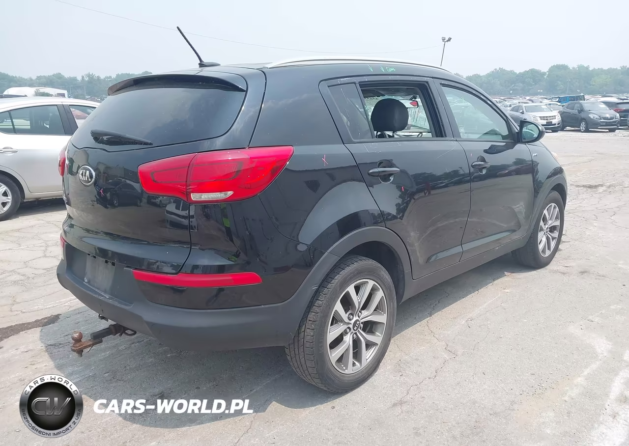 2016 Kia Sportage Lx VIN:KNDPBCAC7G7873894 - 4
