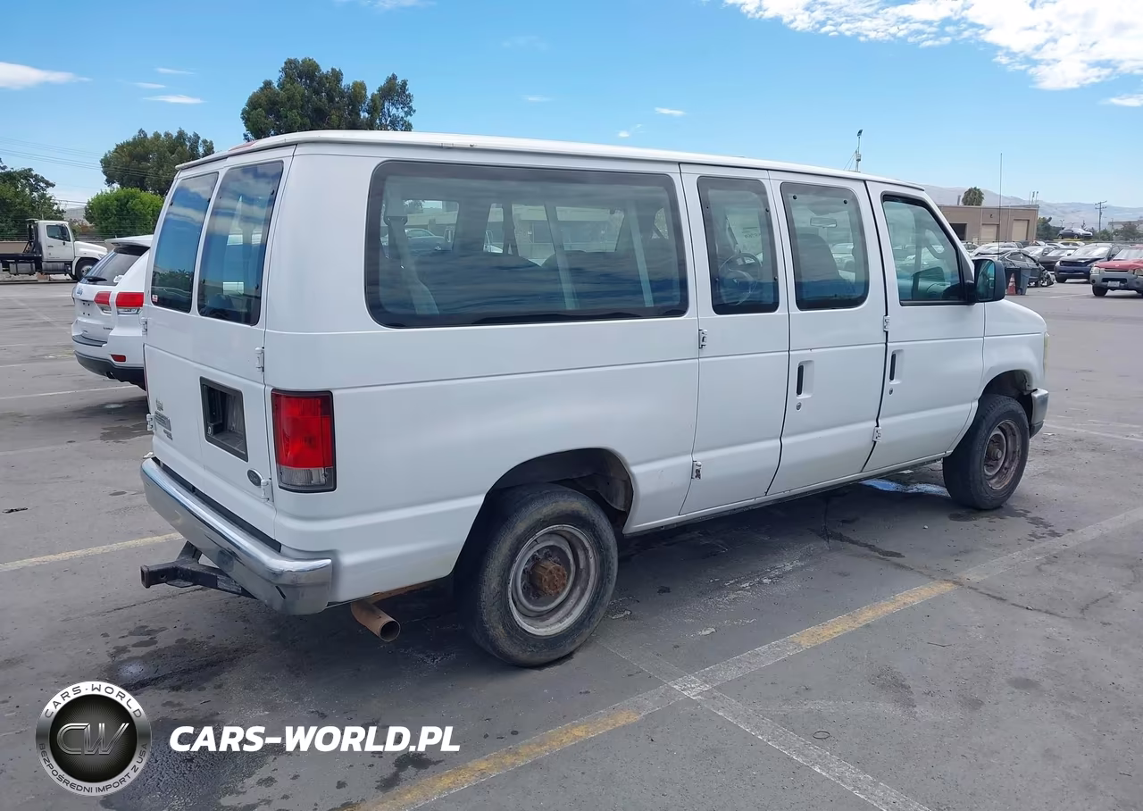 2008 Ford E-350 Super Duty Xl-Xlt VIN:1FBNE31L38DB14617 - 4