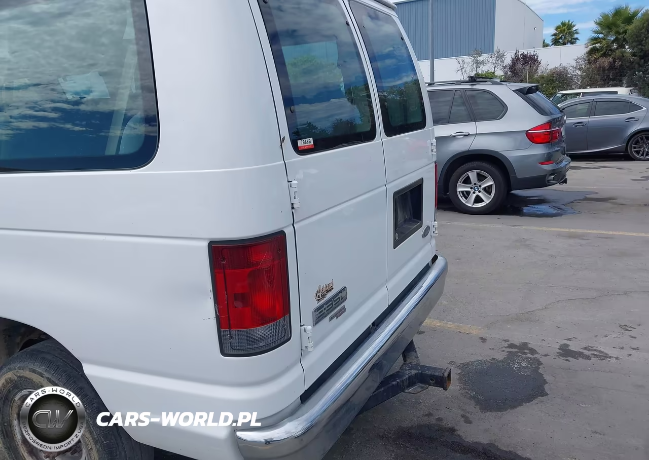 2008 Ford E-350 Super Duty Xl-Xlt VIN:1FBNE31L38DB14617 - 6