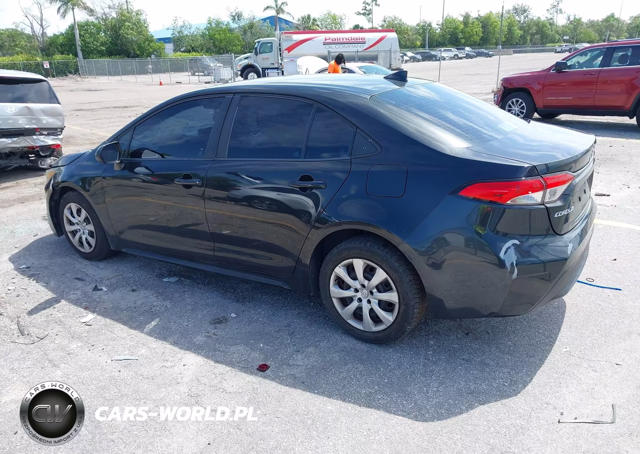 2020 Toyota Corolla Le VIN:5YFEPRAE5LP033828 - 3