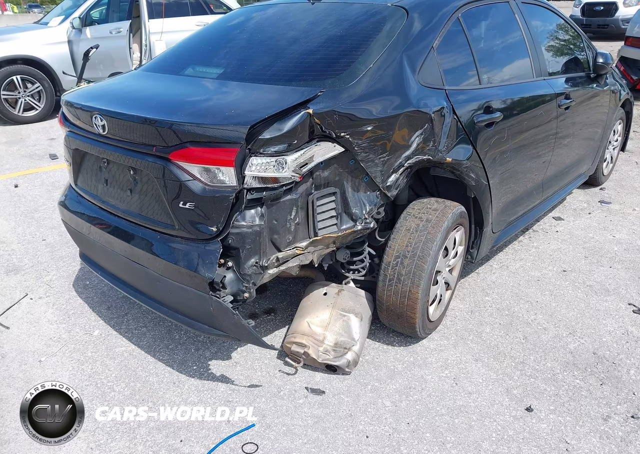 2020 Toyota Corolla Le VIN:5YFEPRAE5LP033828 - 6