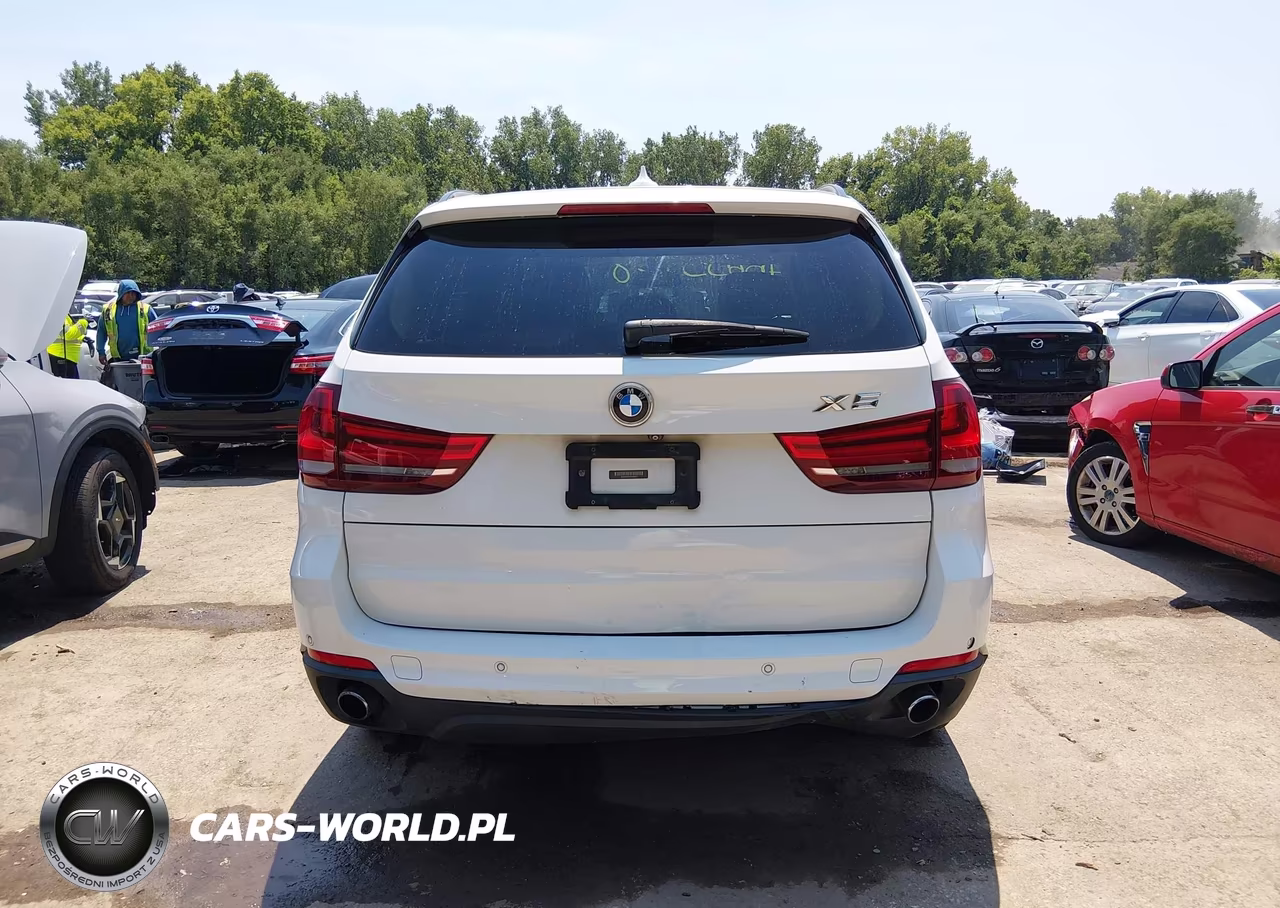 2015 BMW X5 xDrive35I VIN:5UXKR0C5XF0P06275 - 16