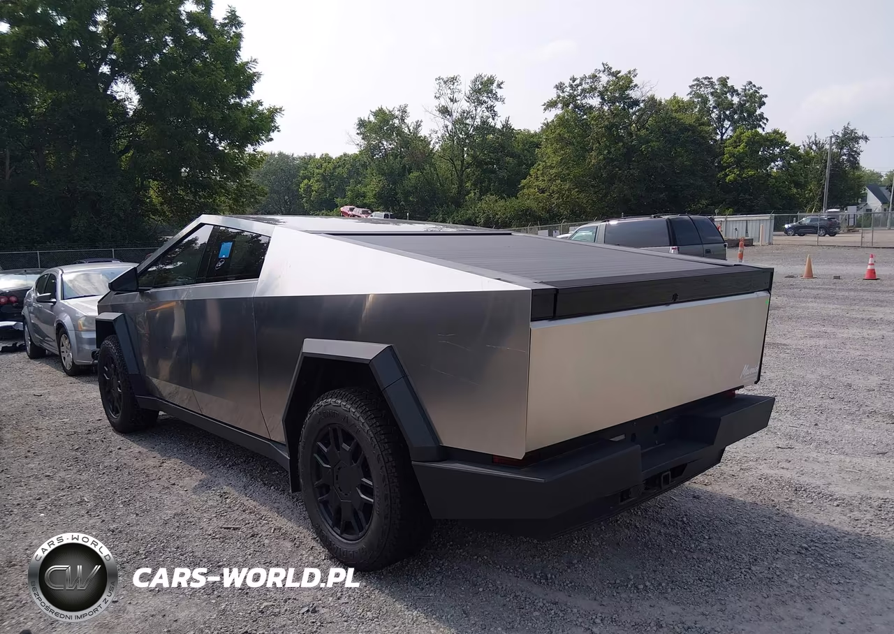 2024 Tesla Cybertruck All-Wheel Drive VIN:7G2CEHED2RA016671 - 3
