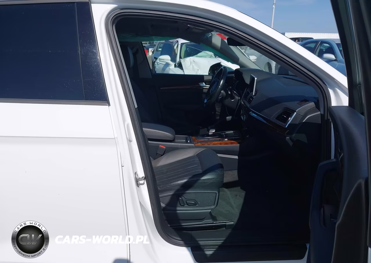 2018 Audi Q5 2.0T Premium-2.0T Tech Premium VIN:WA1ANAFY6J2010086 - 5