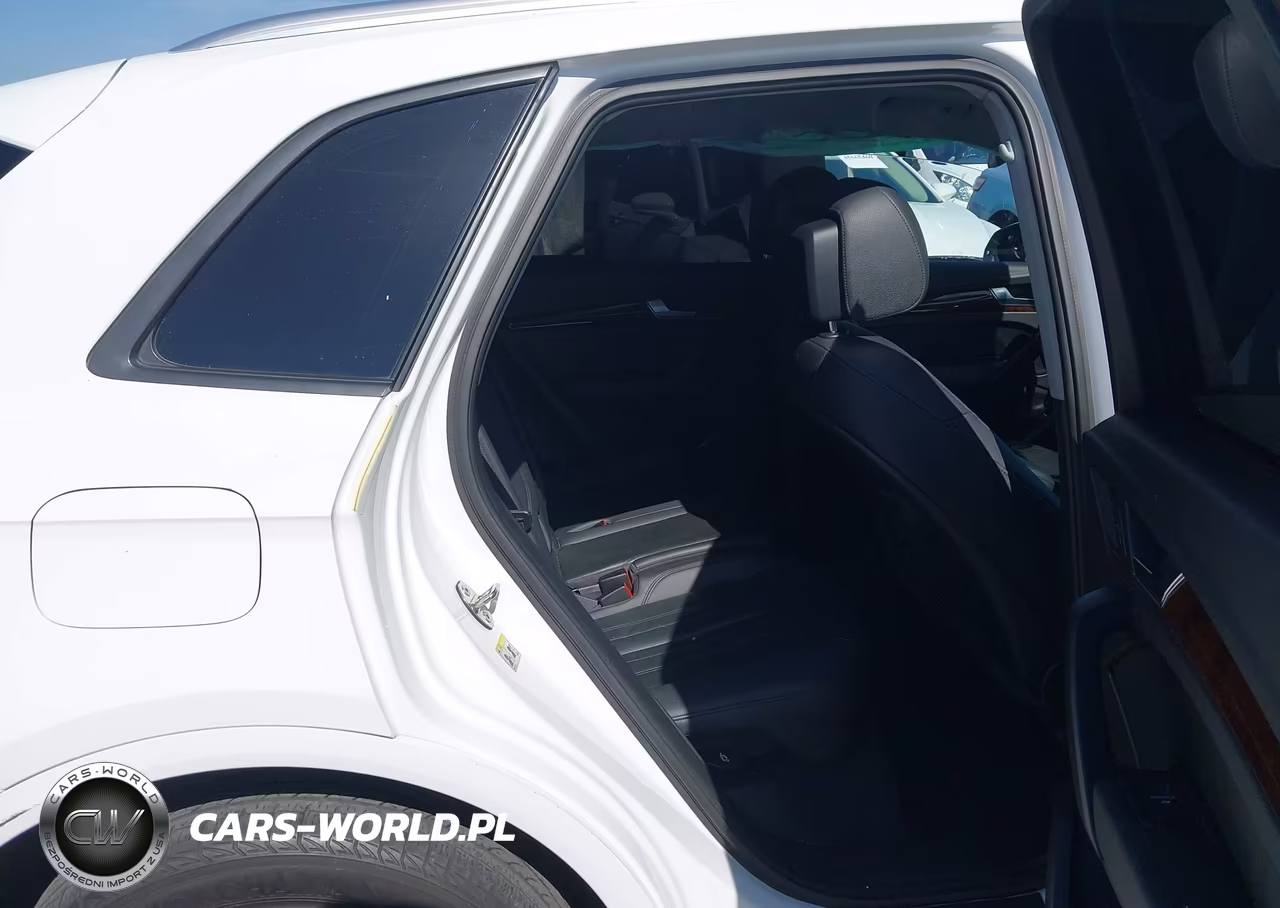 2018 Audi Q5 2.0T Premium-2.0T Tech Premium VIN:WA1ANAFY6J2010086 - 8