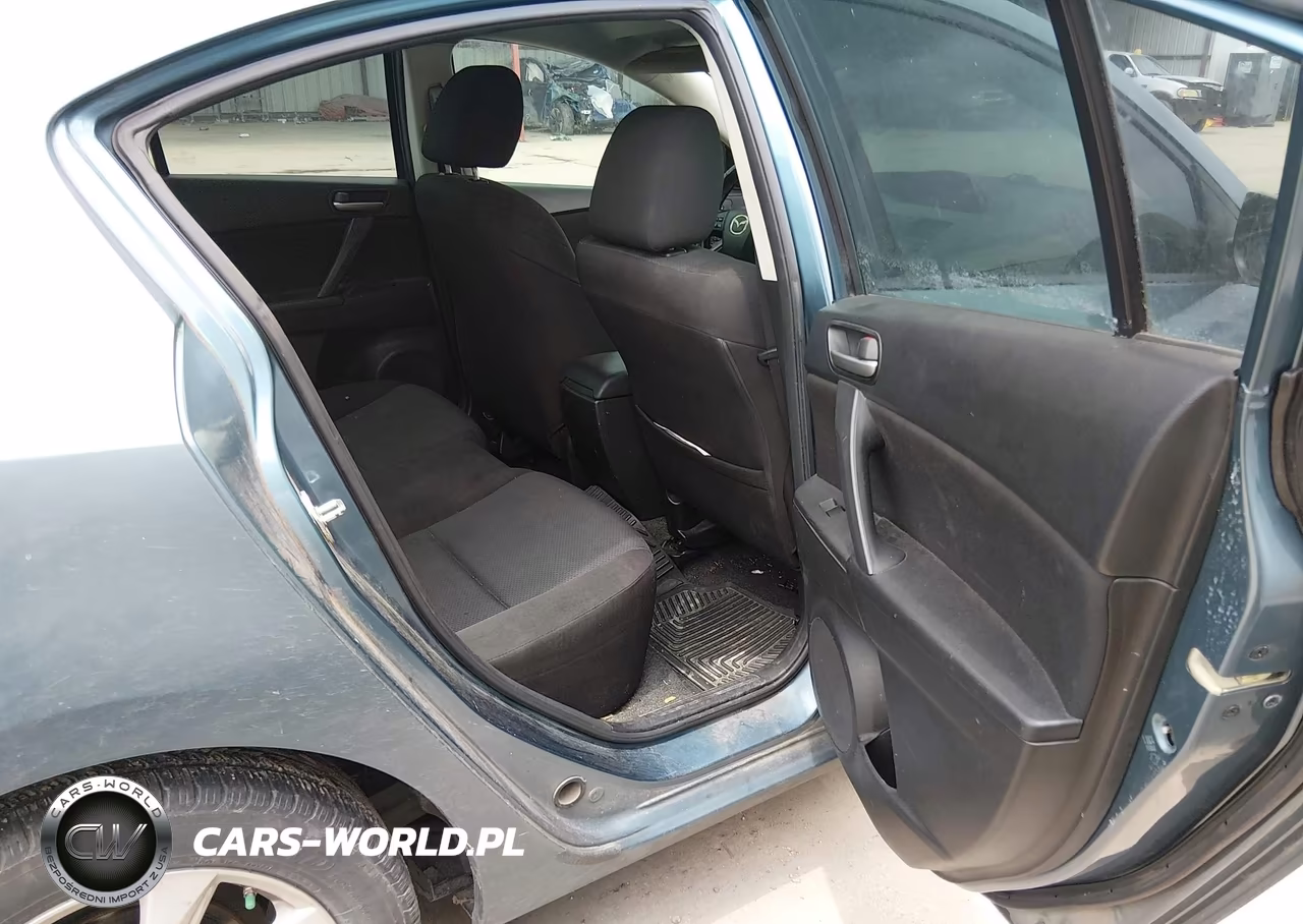 2011 Mazda Mazda3 I Touring VIN:JM1BL1VF8B1485679 - 8