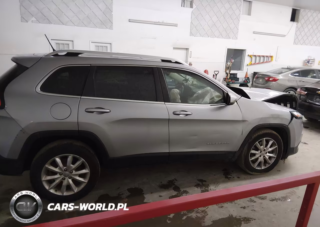 2015 Jeep Cherokee Limited VIN:1C4PJMDS7FW520913 - 14