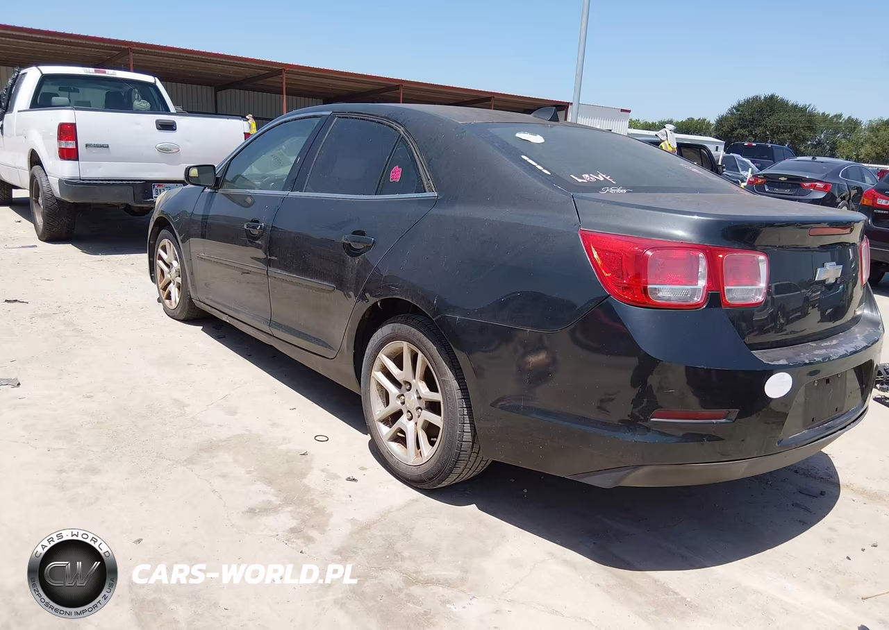2014 Chevrolet Malibu 1Lt VIN:1G11C5SL0EF137632 - 3
