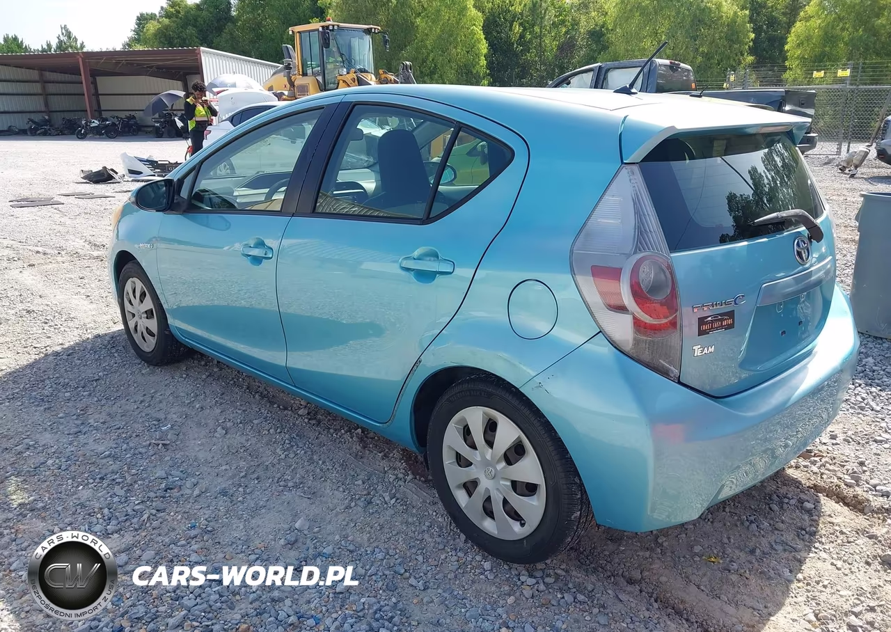 2012 Toyota Prius C One VIN:JTDKDTB35C1012939 - 3