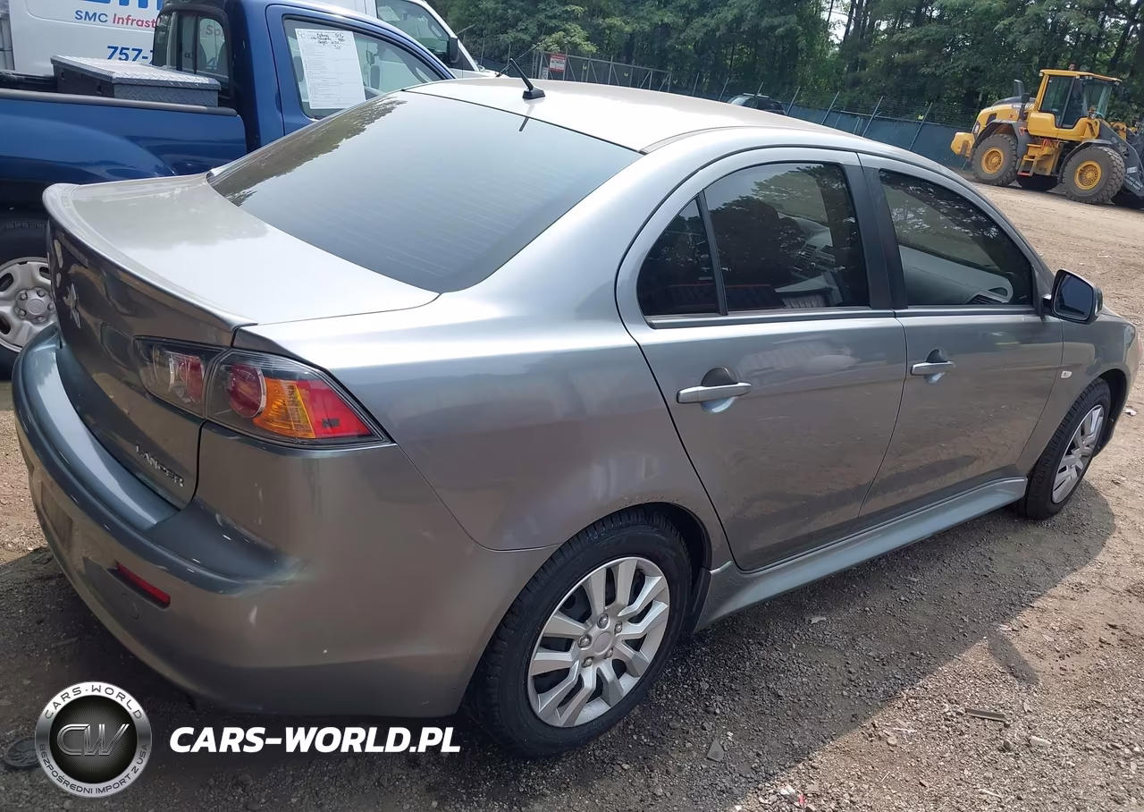 2013 Mitsubishi Lancer Es VIN:JA32U2FU6DU014372 - 4