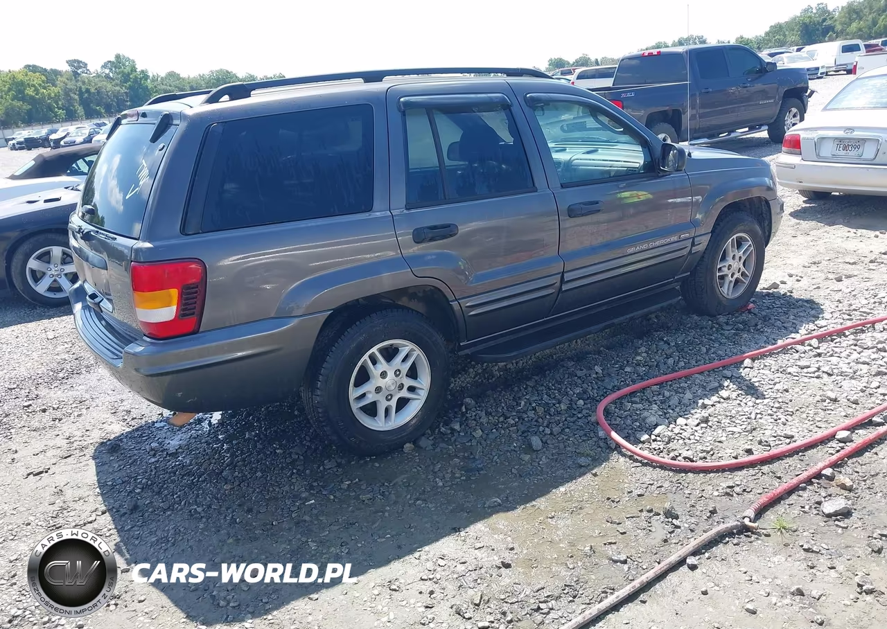 2004 Jeep Grand Cherokee Laredo VIN:1J8GX48S54C364340 - 4