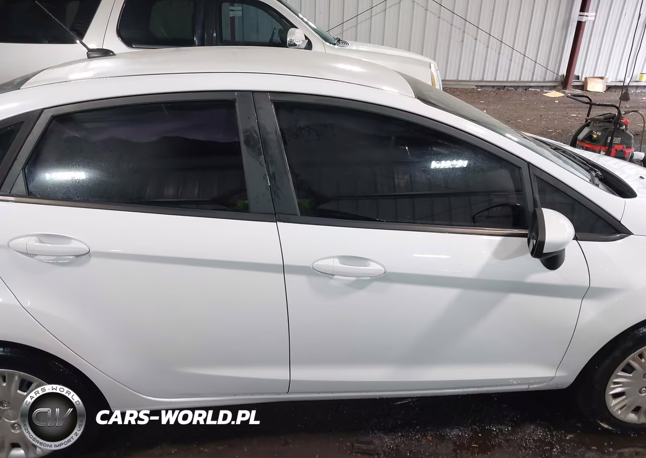 2019 Ford Fiesta S VIN:3FADP4AJ9KM122440 - 13