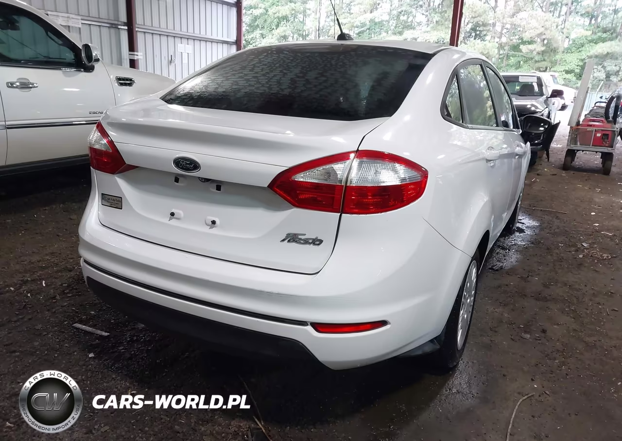 2019 Ford Fiesta S VIN:3FADP4AJ9KM122440 - 4