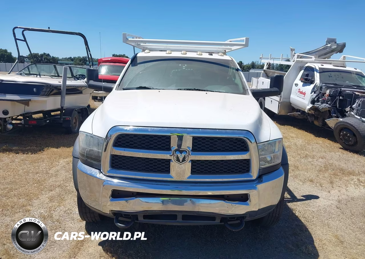 2014 Ram 5500 Chassis Tradesman-Slt-Laramie VIN:3C7WRNFL8EG286409 - 12