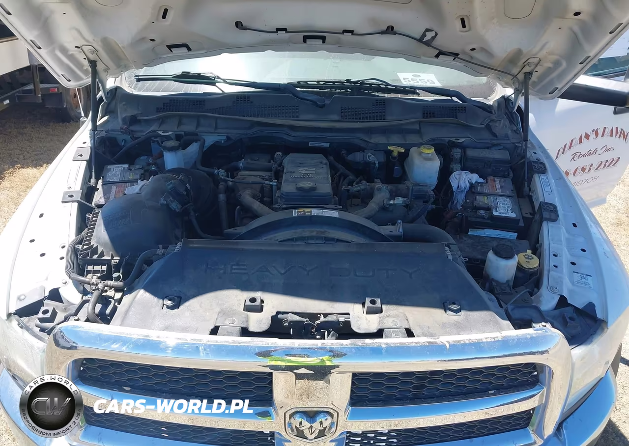 2014 Ram 5500 Chassis Tradesman-Slt-Laramie VIN:3C7WRNFL8EG286409 - 9
