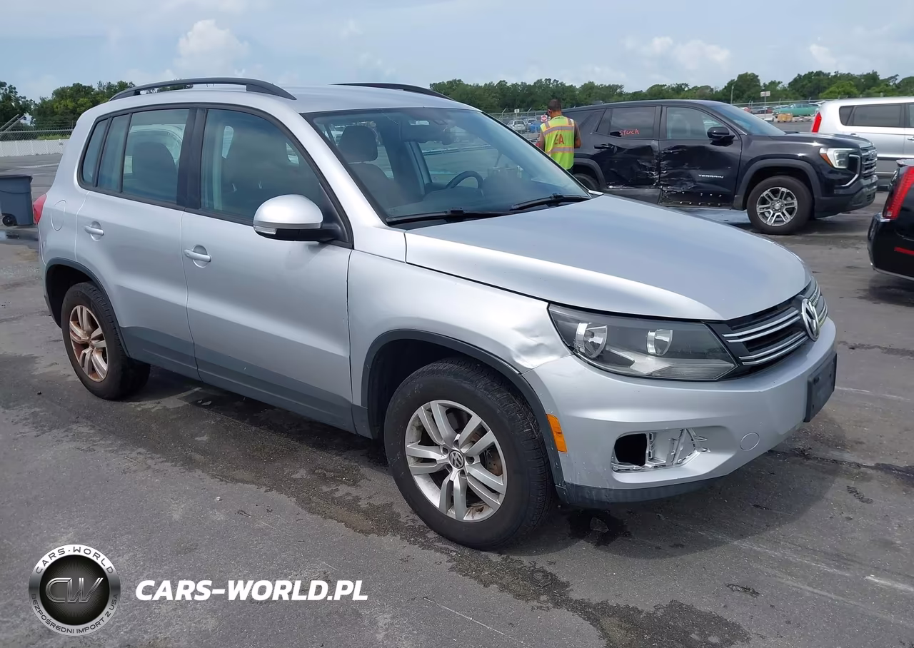 2016 Volkswagen Tiguan S