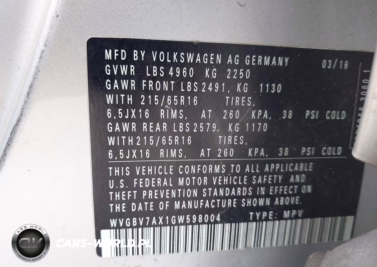 2016 Volkswagen Tiguan S VIN:WVGBV7AX1GW598004 - 9