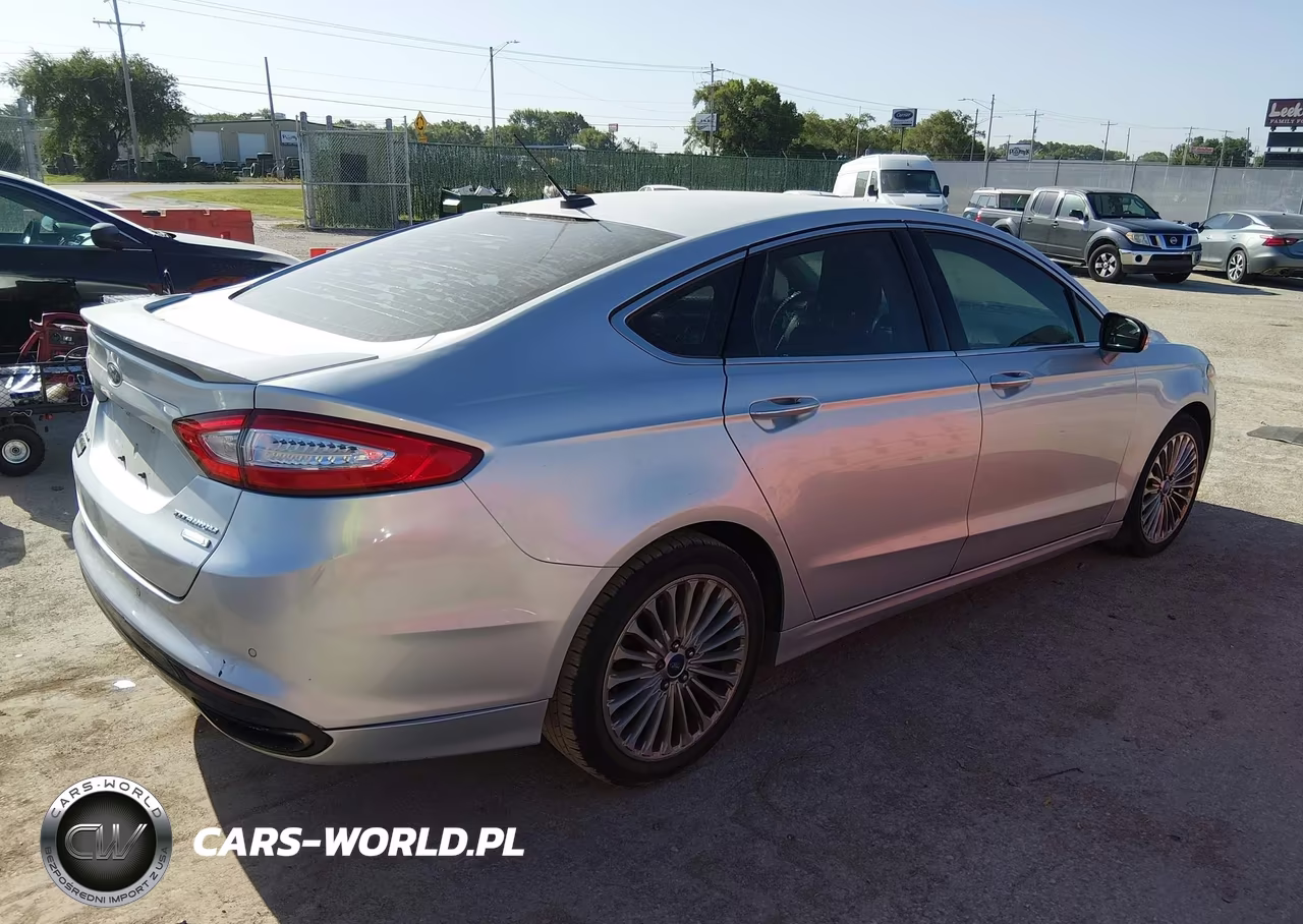 2013 Ford Fusion Titanium VIN:3FA6P0K97DR241776 - 4