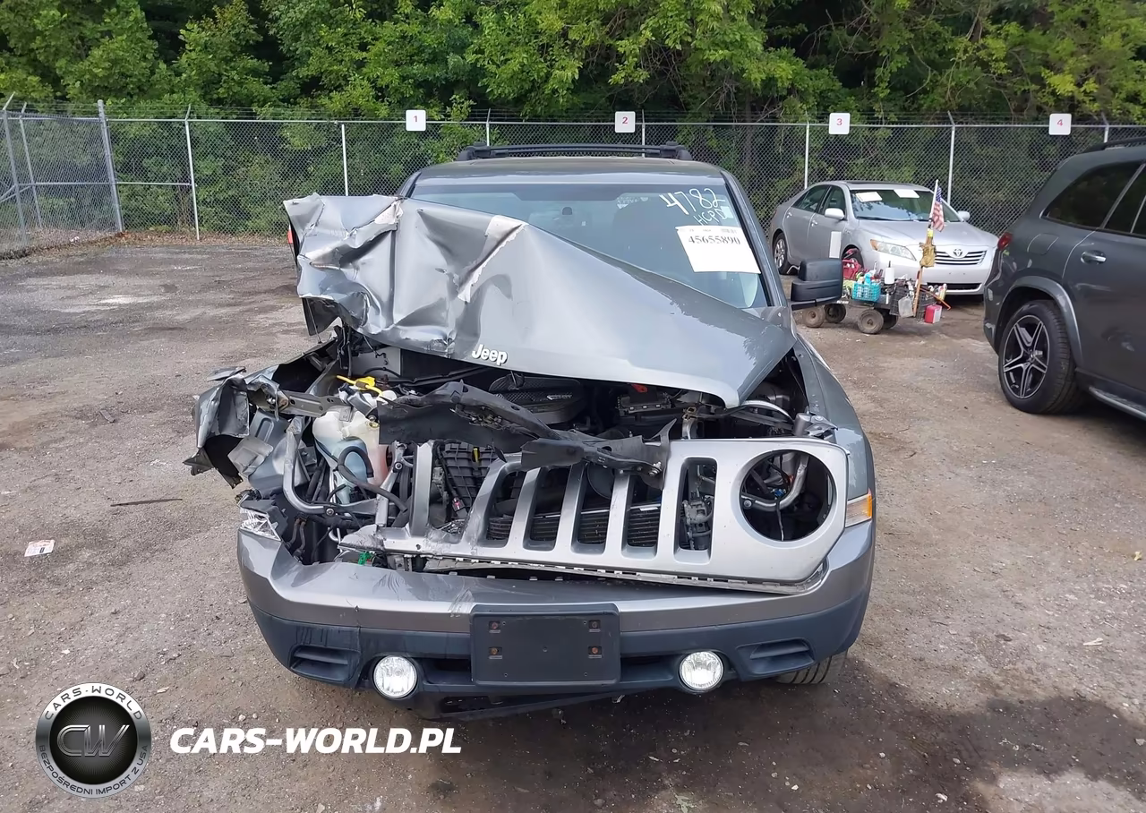2012 Jeep Patriot Latitude VIN:1C4NJRFB5CD614782 - 13