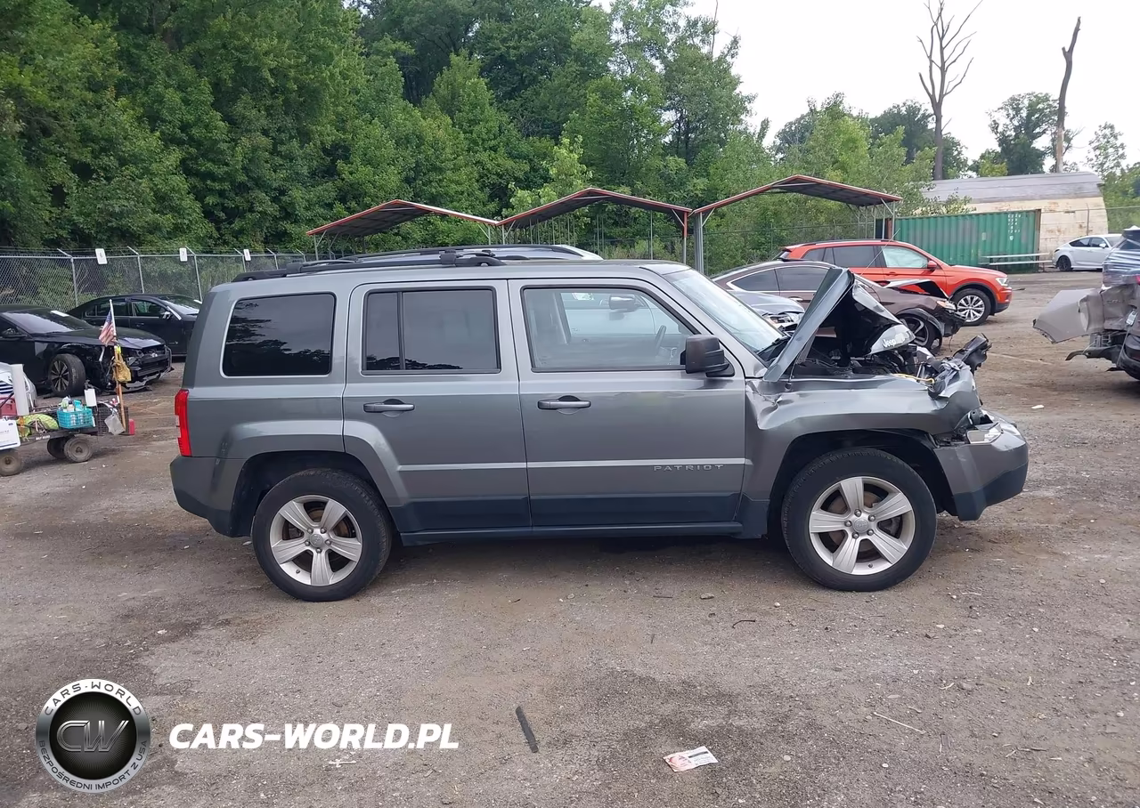 2012 Jeep Patriot Latitude VIN:1C4NJRFB5CD614782 - 14