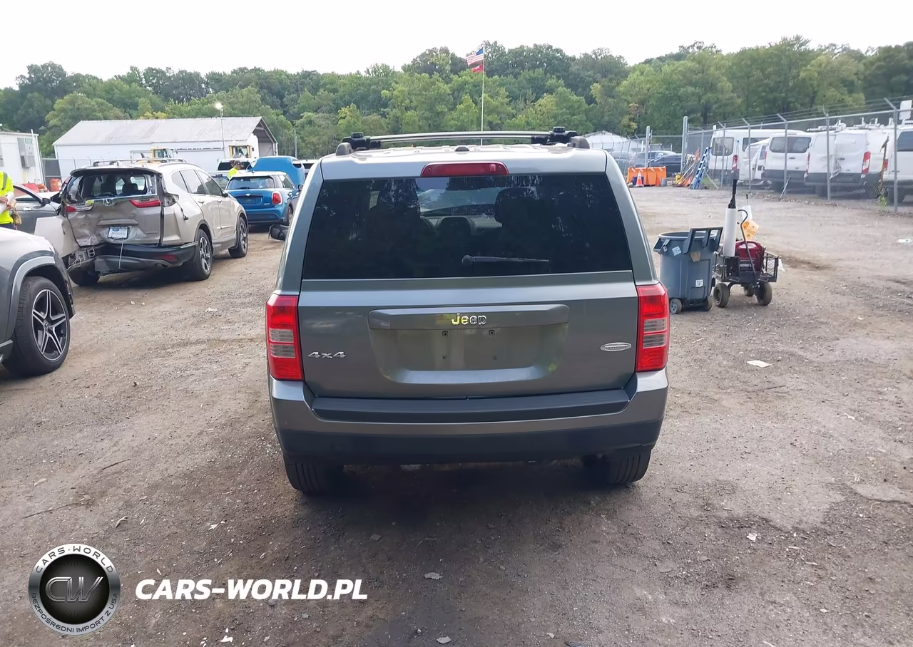 2012 Jeep Patriot Latitude VIN:1C4NJRFB5CD614782 - 17