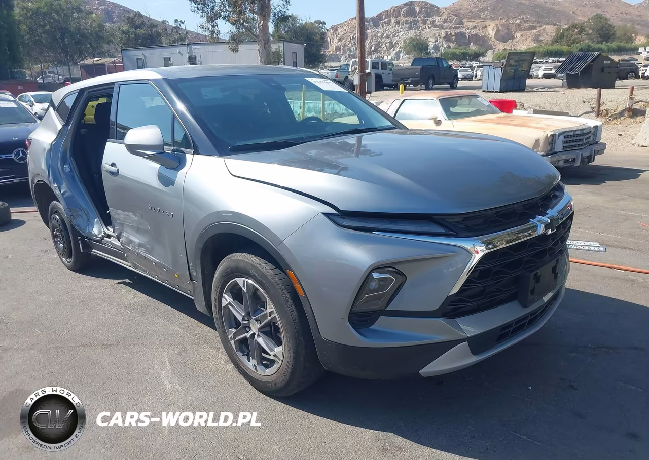 2025 Chevrolet Blazer Fwd 2Lt – zdjęcie 1 z 18
