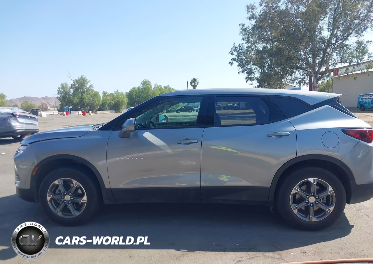 2025 Chevrolet Blazer Fwd 2Lt VIN:3GNKBCR45SS101810 - 15