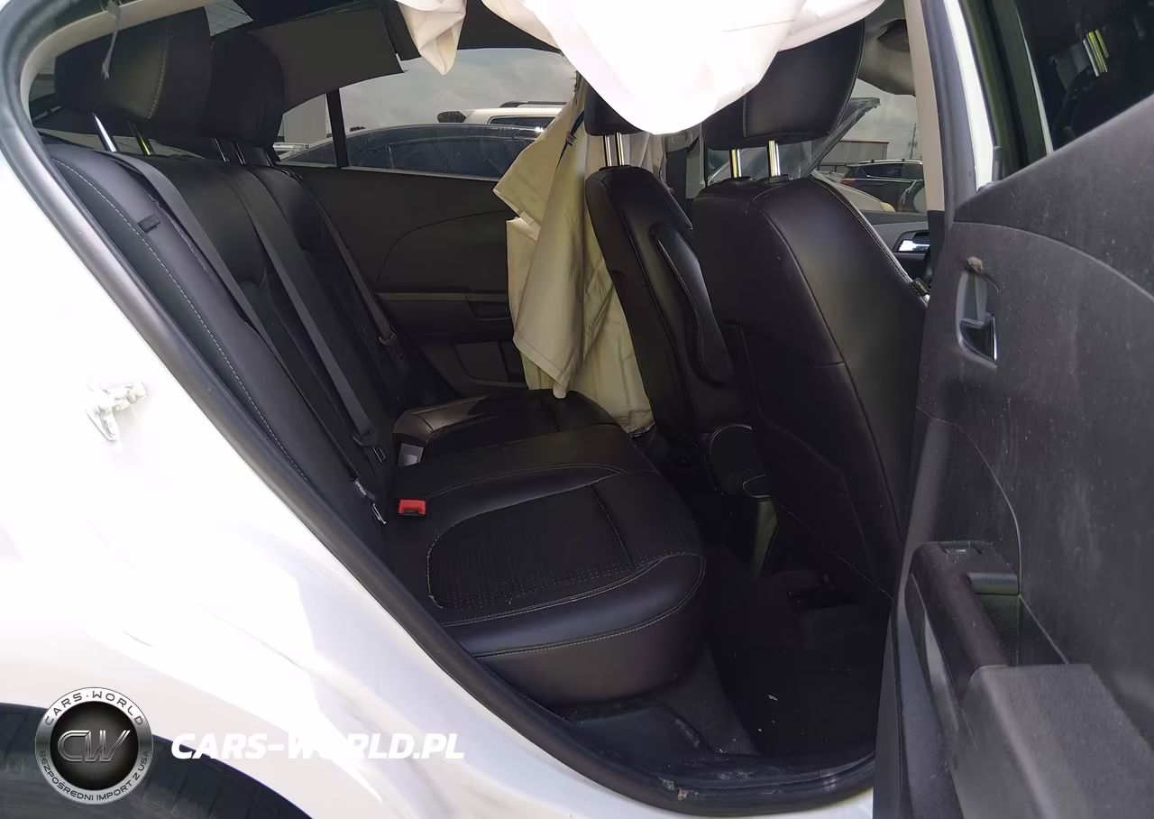 2018 Chevrolet Sonic Premier Auto VIN:1G1JF5SBXJ4134550 - 8