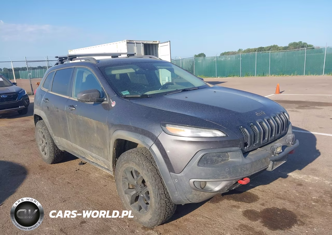 2015 Jeep Cherokee Trailhawk – zdjęcie 1 z 16