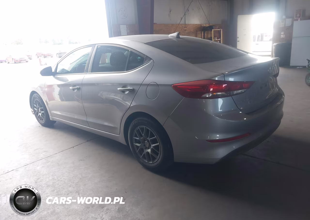 2017 Hyundai Elantra Se VIN:5NPD74LFXHH112873 - 3