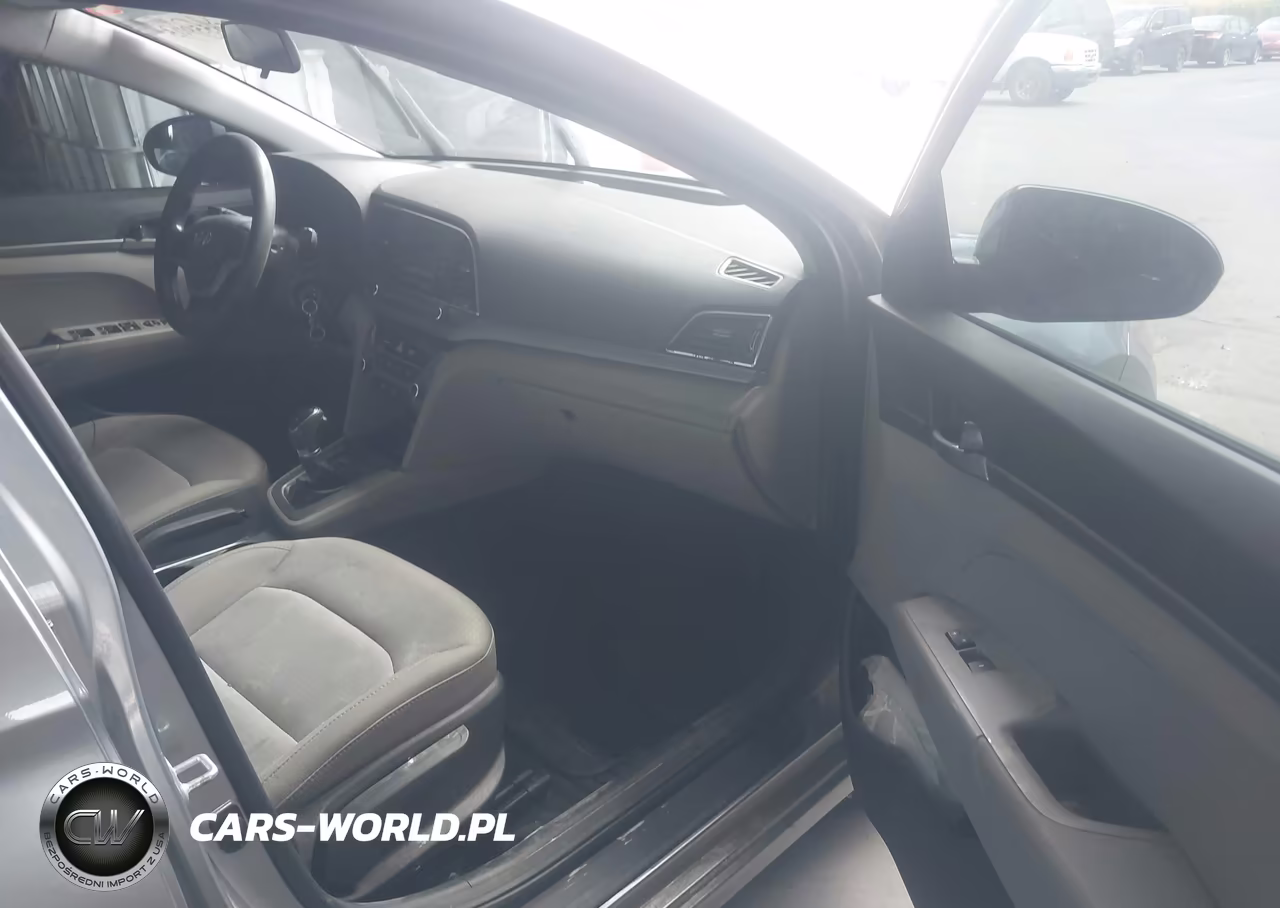 2017 Hyundai Elantra Se VIN:5NPD74LFXHH112873 - 5