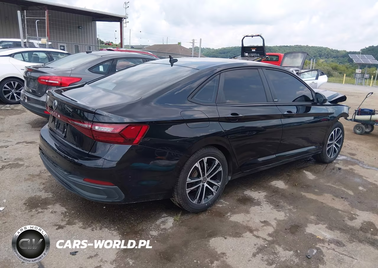 2025 Volkswagen Jetta 1.5T Sport VIN:3VWBX7BU6SM110934 - 4