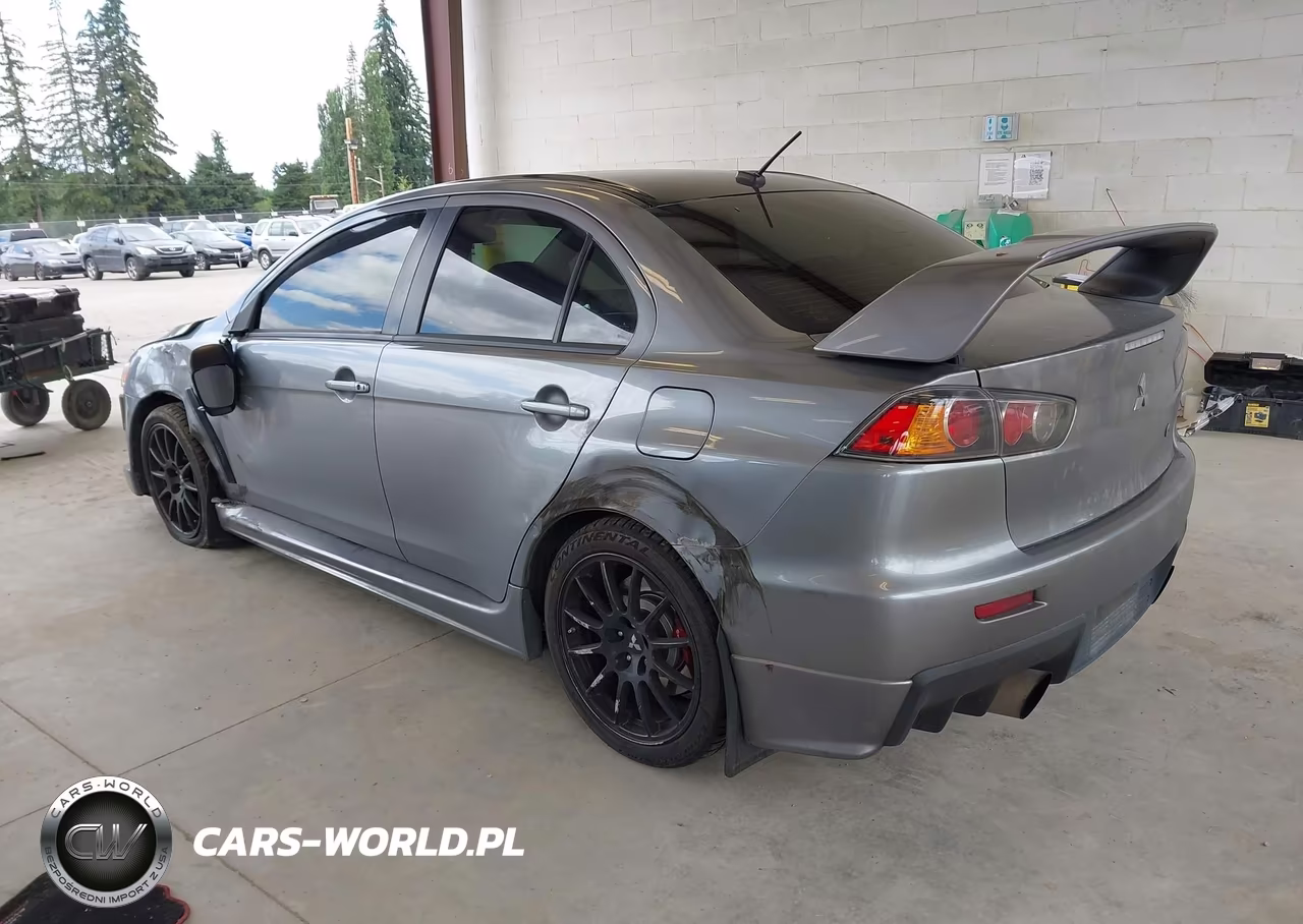 2015 Mitsubishi Lancer Evolution Final Edition VIN:JA32W7FV2FU027560 - 3