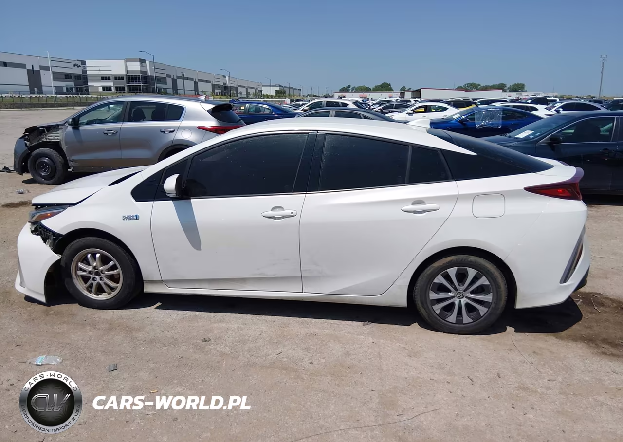 2020 Toyota Prius Prime Xle VIN:JTDKARFPXL3126206 - 13