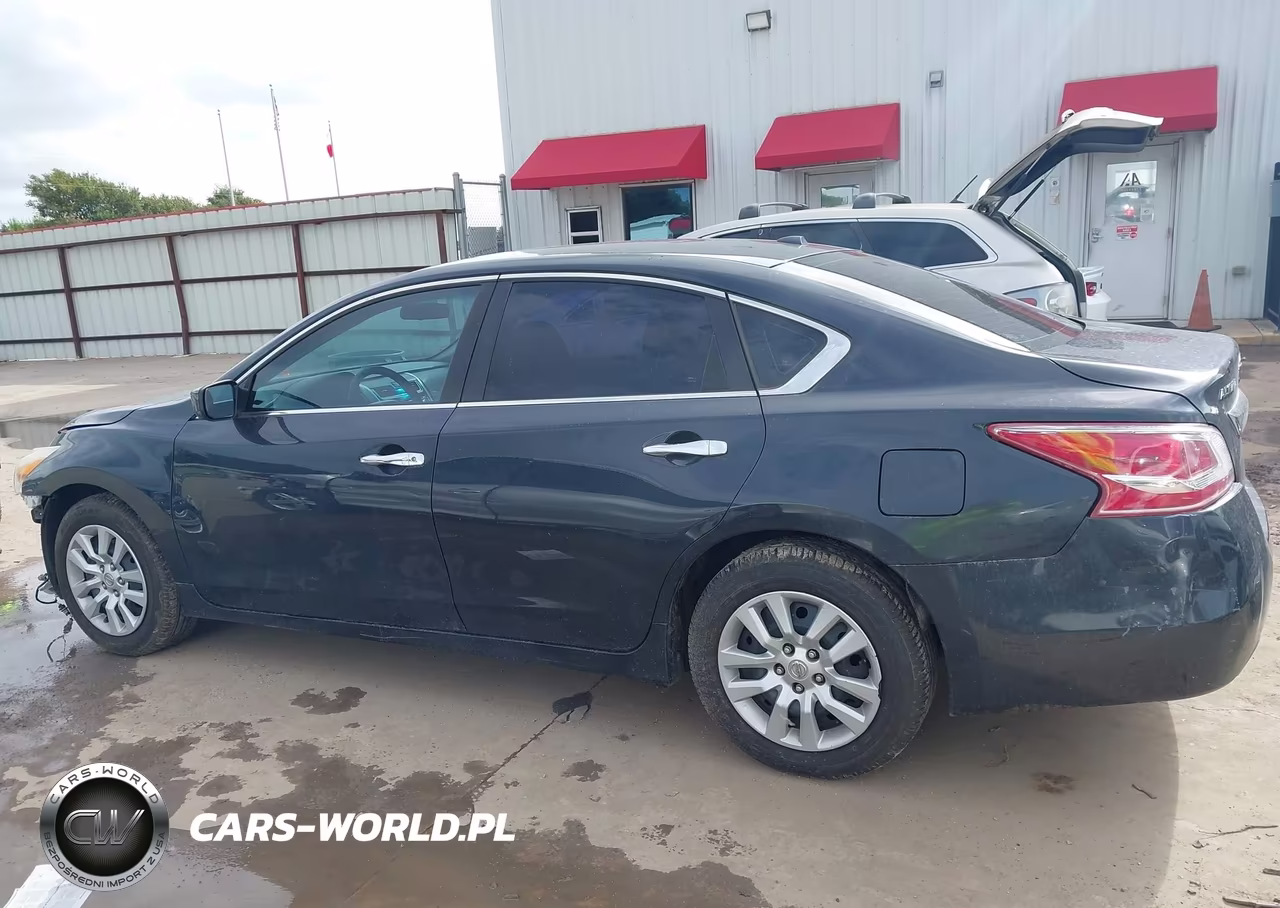 2015 Nissan Altima 2.5 S VIN:1N4AL3AP6FN893687 - 15