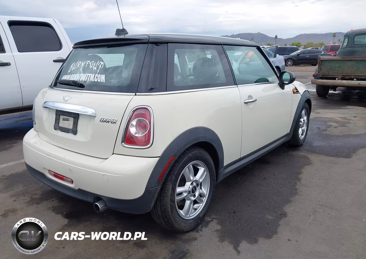 2013 Mini Hardtop Cooper VIN:WMWSU3C58DT373410 - 4