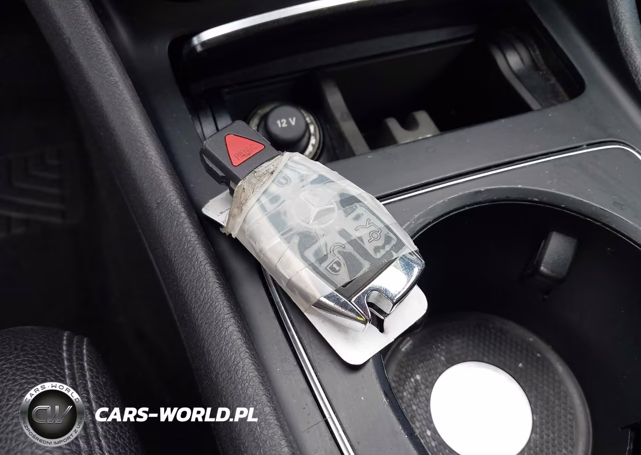 2018 Mercedes-Benz Cla 250 VIN:WDDSJ4EBXJN576762 - 11
