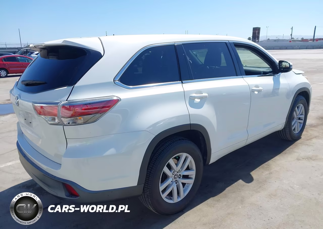 2016 Toyota Highlander Le VIN:5TDZARFH8GS021756 - 4