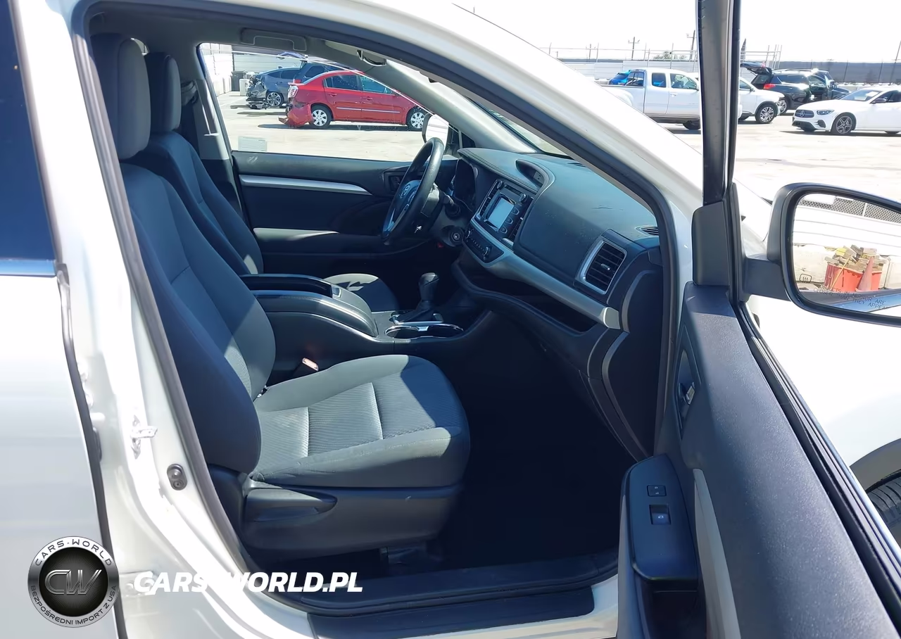 2016 Toyota Highlander Le VIN:5TDZARFH8GS021756 - 5